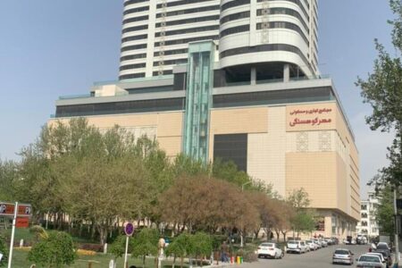 سوم خرداد گذشت و پردیس سینمایی مهر کوهسنگی افتتاح نشد 