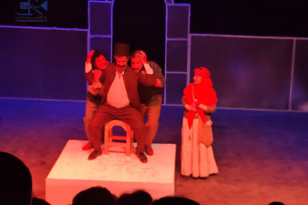 تصاویر نمایش «رتق و فتق همایونی»