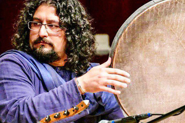 همراهی نوازنده ایرانی با تور بین‌المللی سازهای کوبه‌ای