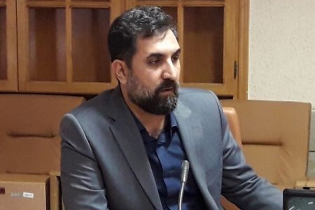مدیر پردیس تئاتر تهران مهمان«ماه دستان»