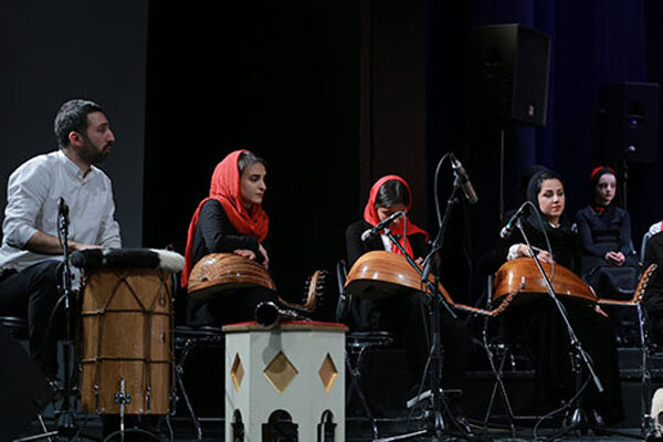 تجربه یک سفر فرهنگی در «موسیقی فجر»/ تاریخ ترانه‌سرایی بررسی شد