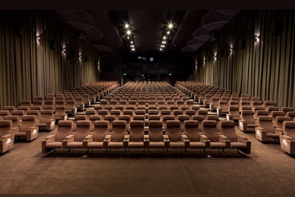استرالیا همه سینماها را تعطیل کرد