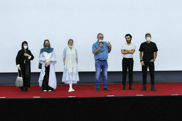 برگزاری مراسم اکران مردمی «شنای پروانه» در سینما آستارا