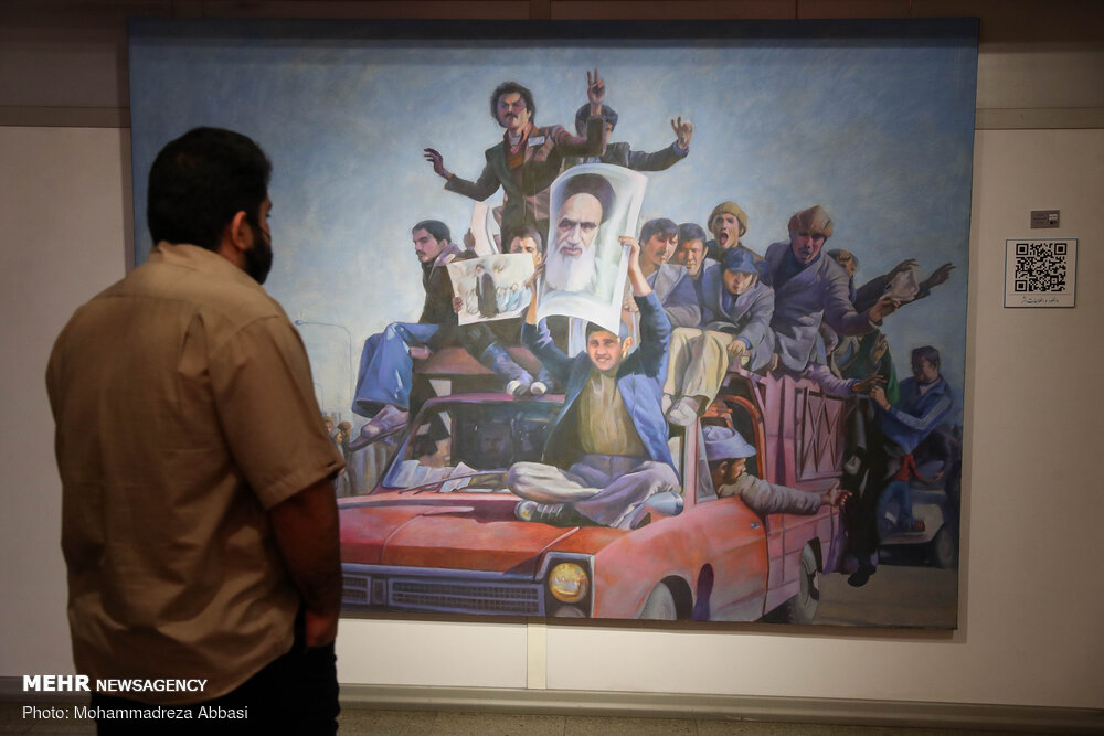 افتتاح نمایشگاه نقاشی «روزهای پیروزی»