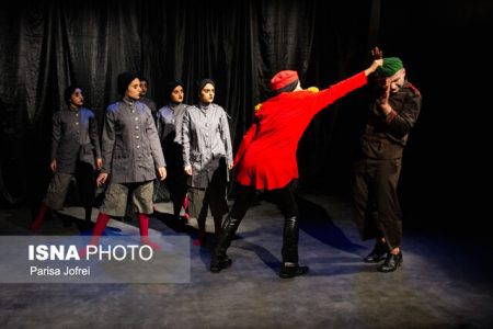 هنرمندان برازجانی  در یک جشنواره جهانی تئاتر
